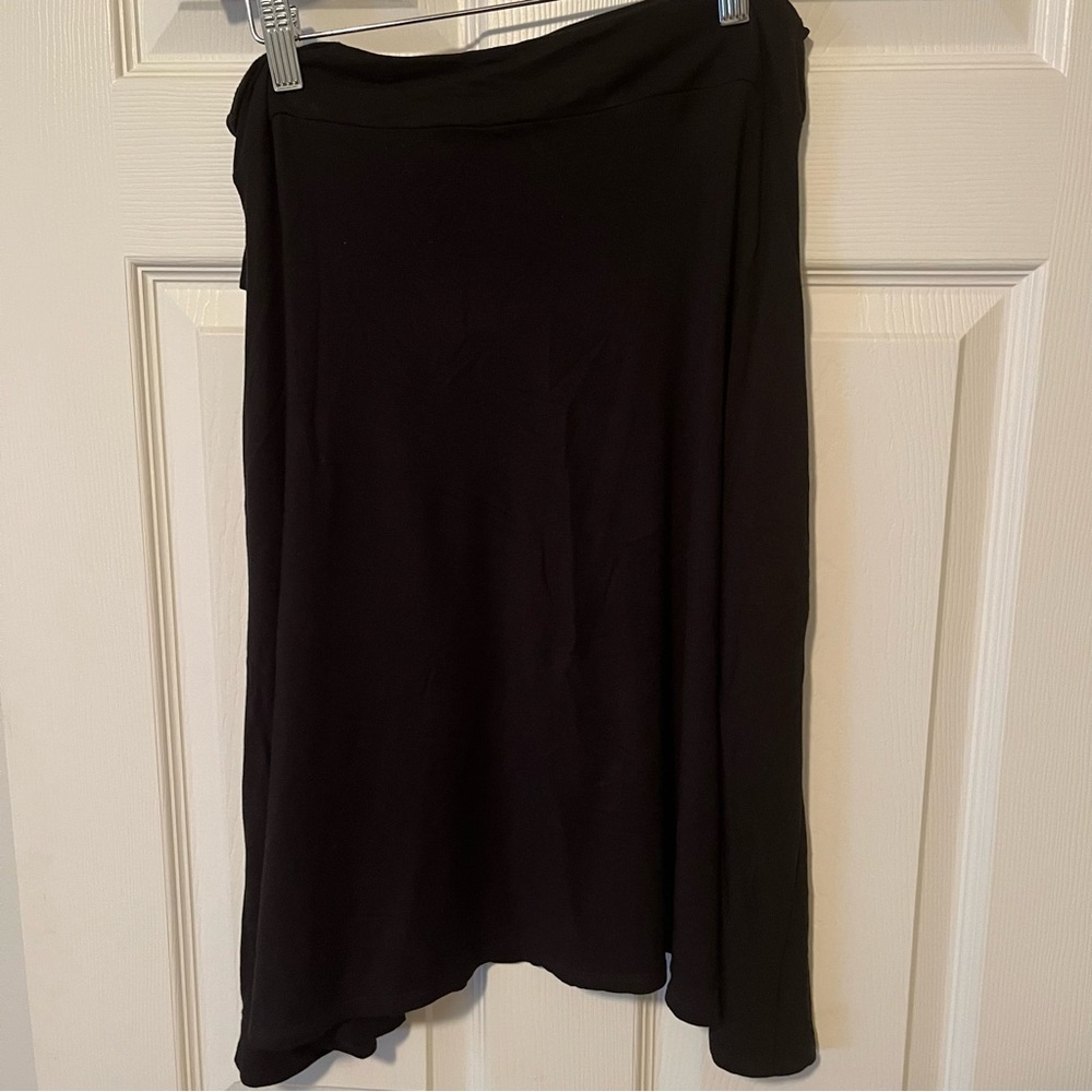 Encircled Breakaway Faux-Wrap Skirt in Black - Picture 7 of 7